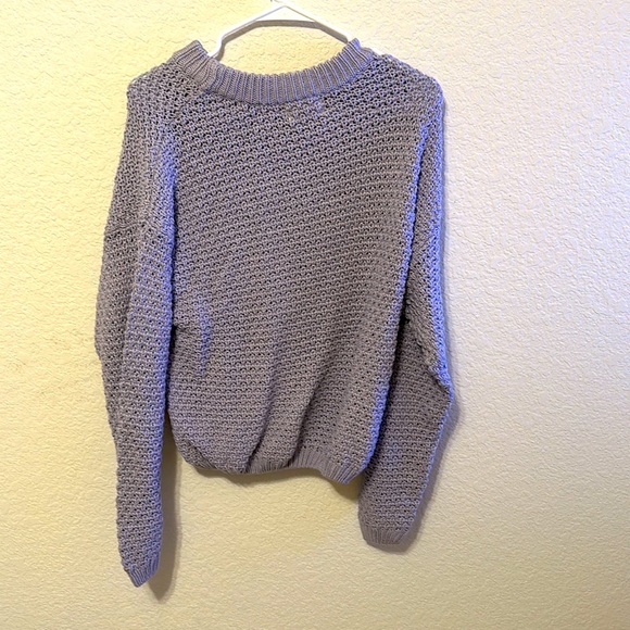 Lavender knit sweater - Picture 2 of 2